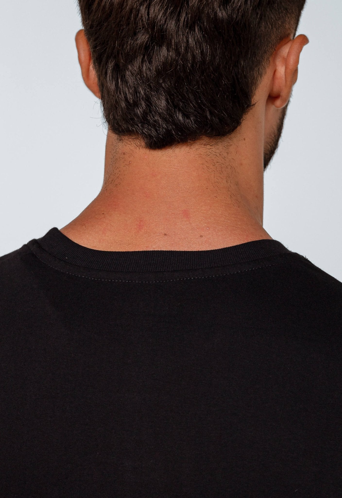 Camiseta Tommy Hilfiger Logo Peito - Henri Store