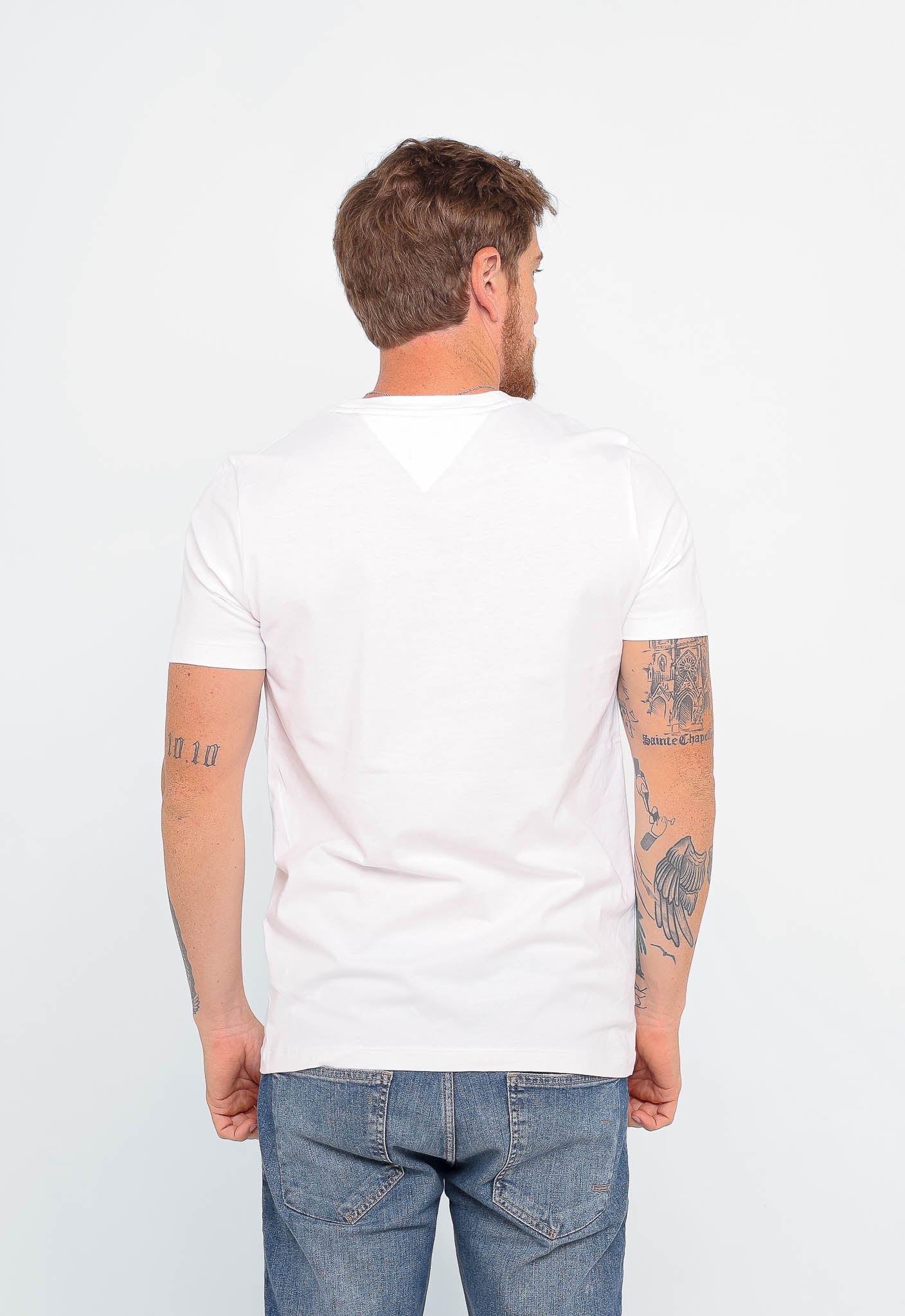 Camiseta Tommy Hilfiger Logo Range - Henri Store