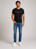 Camiseta Tommy Hilfiger Logo Tee Est. 1985 - Sale -LIVE - Henri Store