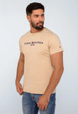 Camiseta Tommy Hilfiger Logo Tee Est. 1985 - Sale -LIVE - Henri Store
