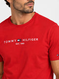 Camiseta Tommy Hilfiger Logo Tee Est. 1985 - Henri StoreCamiseta