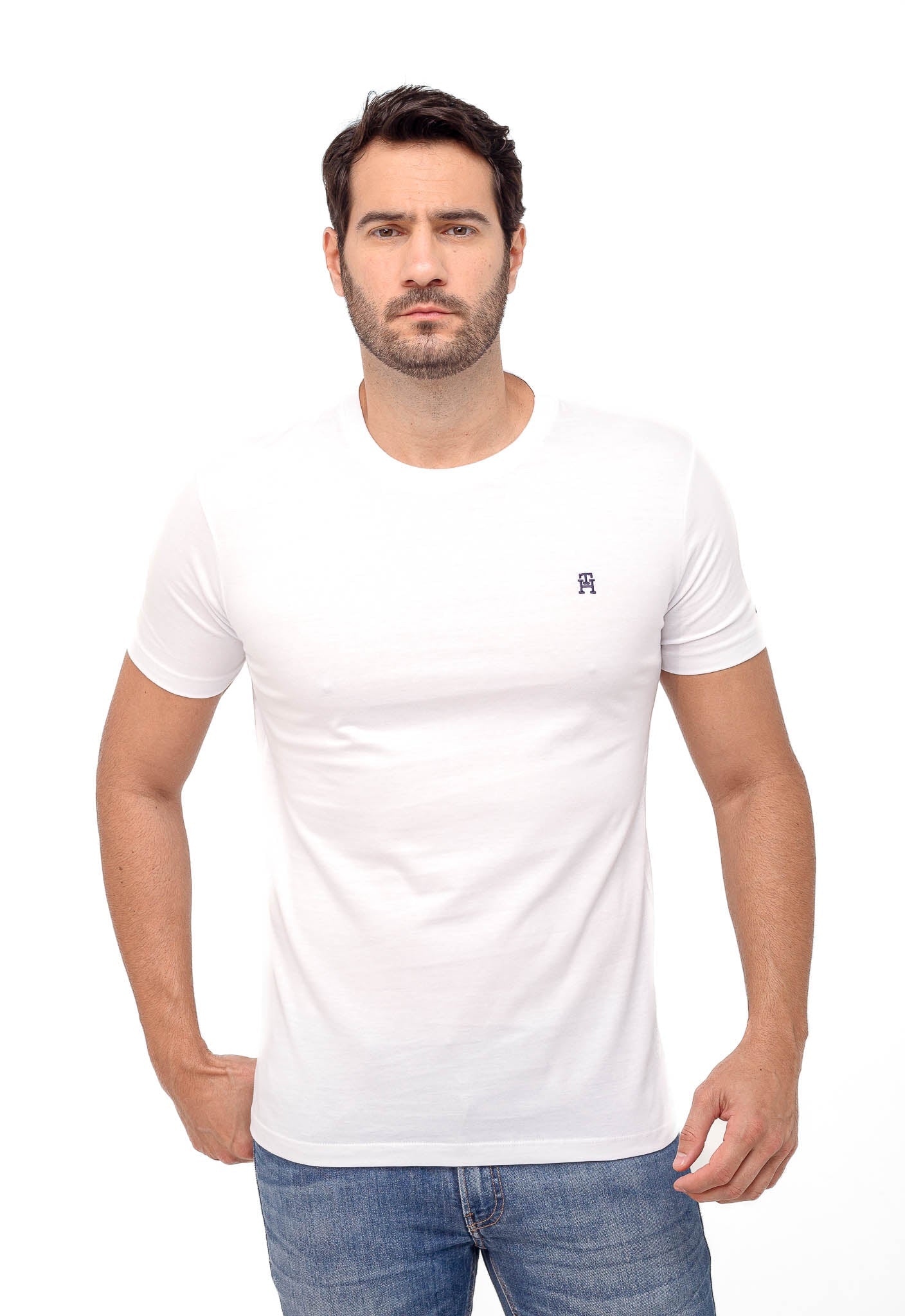 Camiseta Tommy Hilfiger Logo TH no Peito Básica - Henri Store