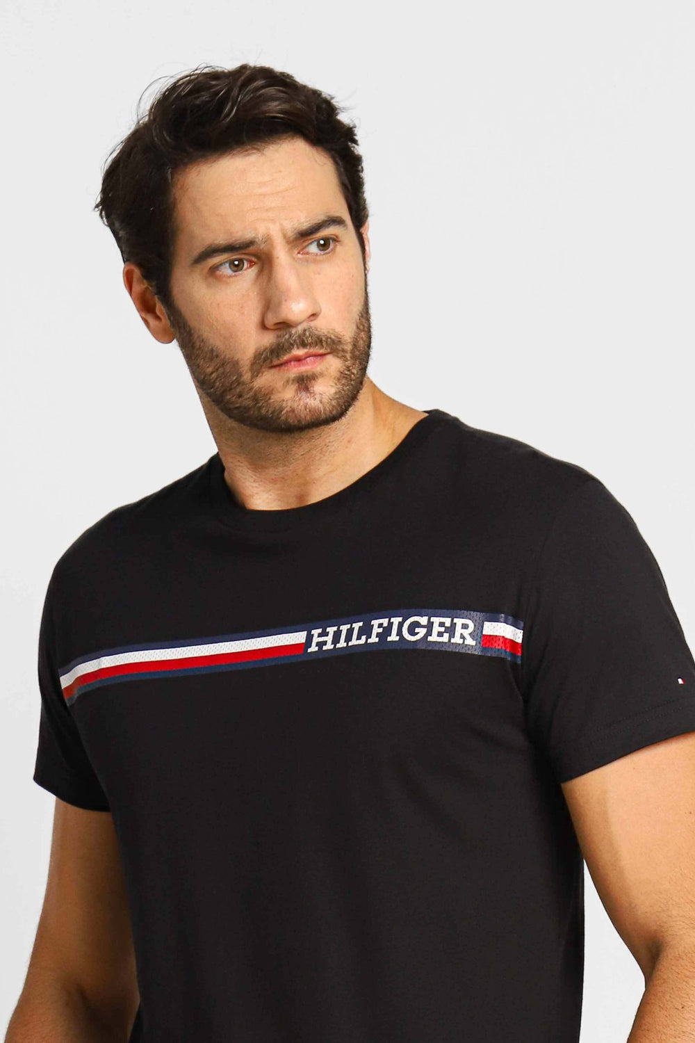 Camiseta Tommy Hilfiger Monotype Chest Stripe Preto - Henri Store