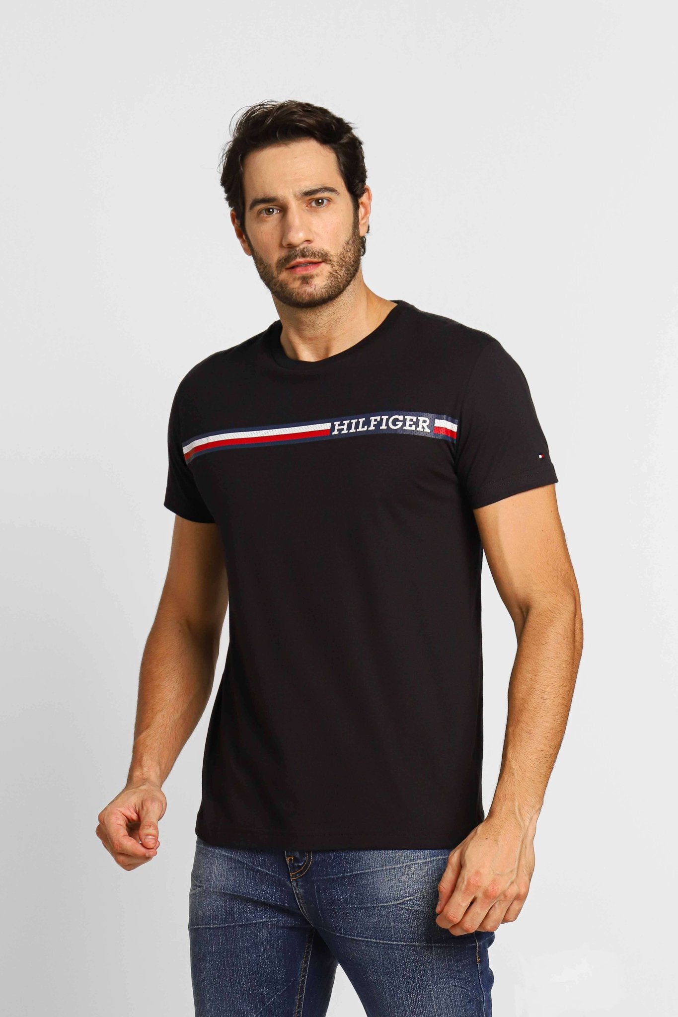 Camiseta Tommy Hilfiger Monotype Chest Stripe Preto - Henri Store