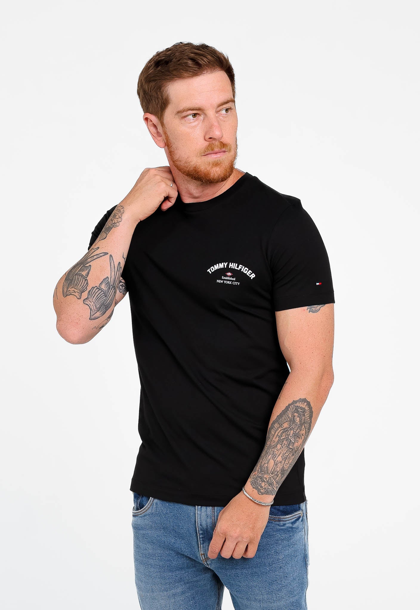 Camiseta Tommy Hilfiger Monotype Pocket Tee - Henri Store