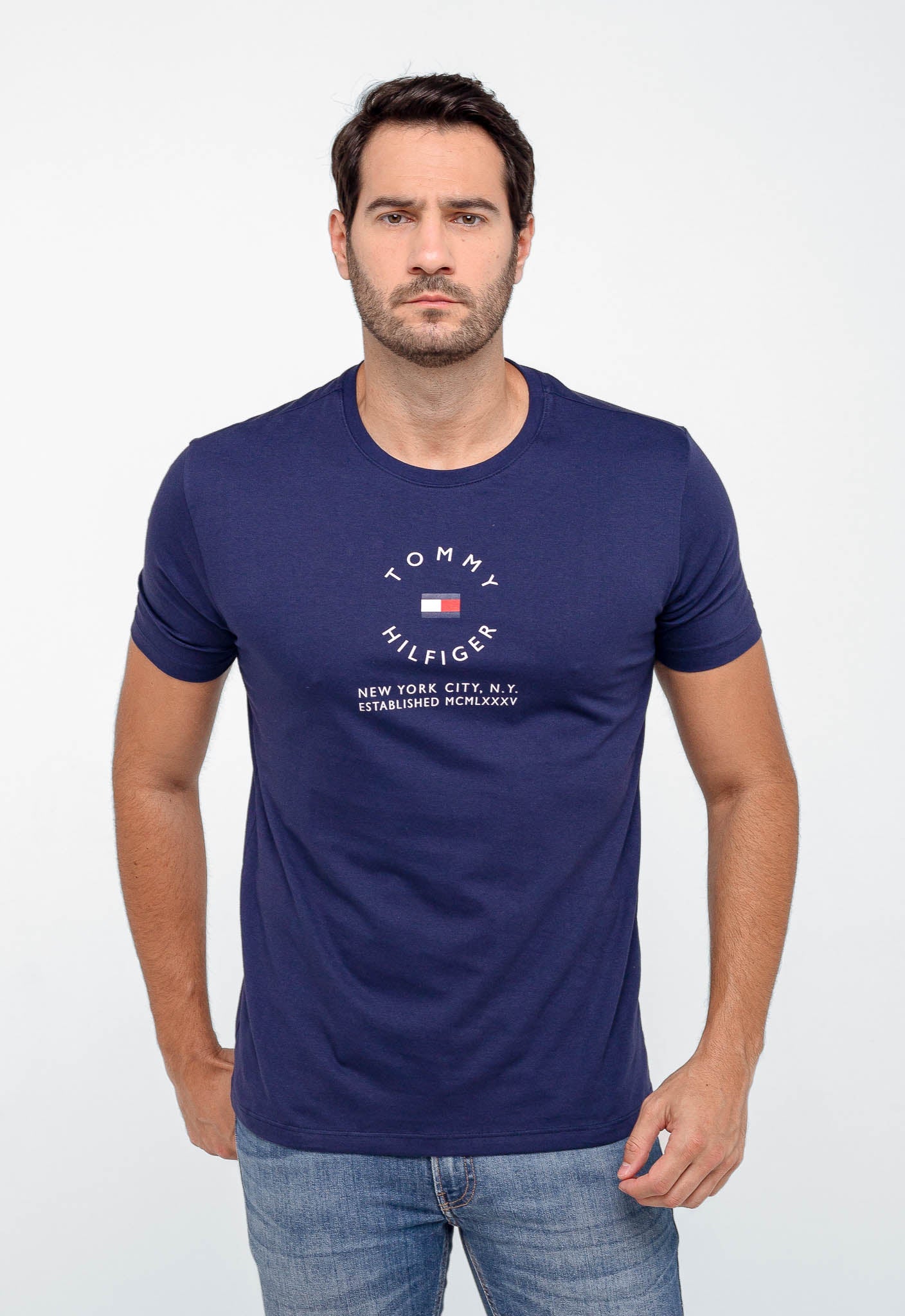 Camiseta Tommy Hilfiger New York City Established - LIVE - Henri Store