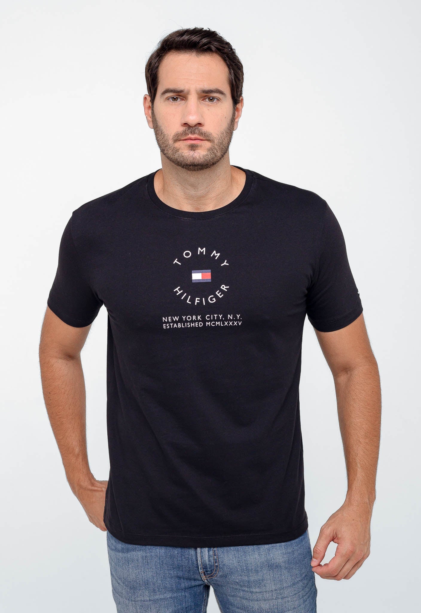 Camiseta Tommy Hilfiger New York City Established - LIVE - Henri Store