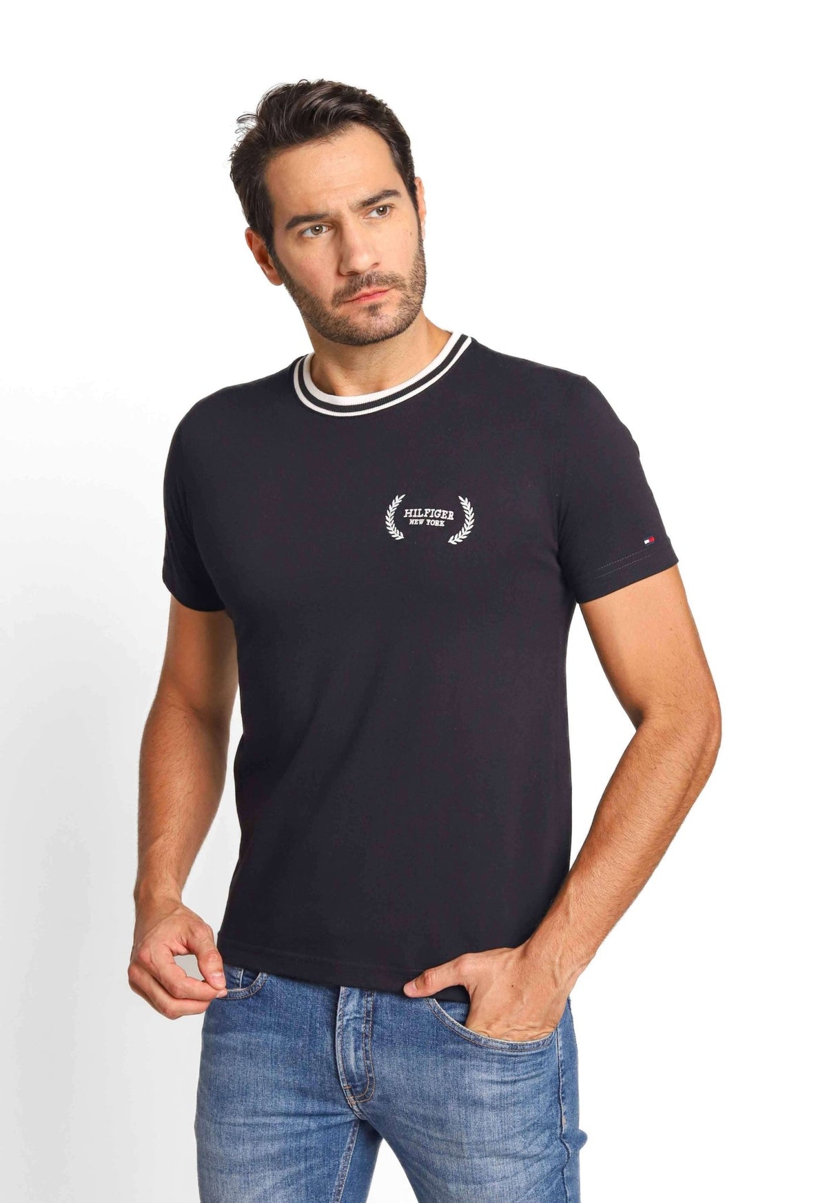 Camiseta Tommy Hilfiger Retilínea Gola - Sale - Henri Store