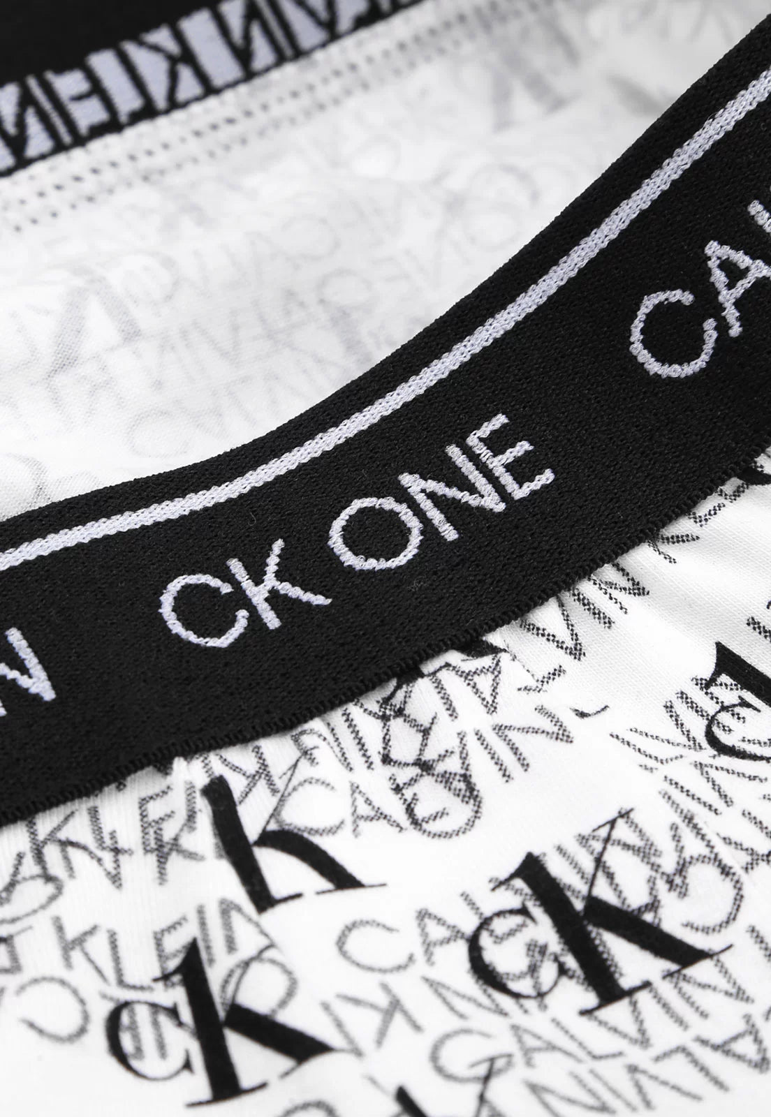 Cueca Calvin Klein Low Rise Trunk CK One Print Half Branco - Henri Store