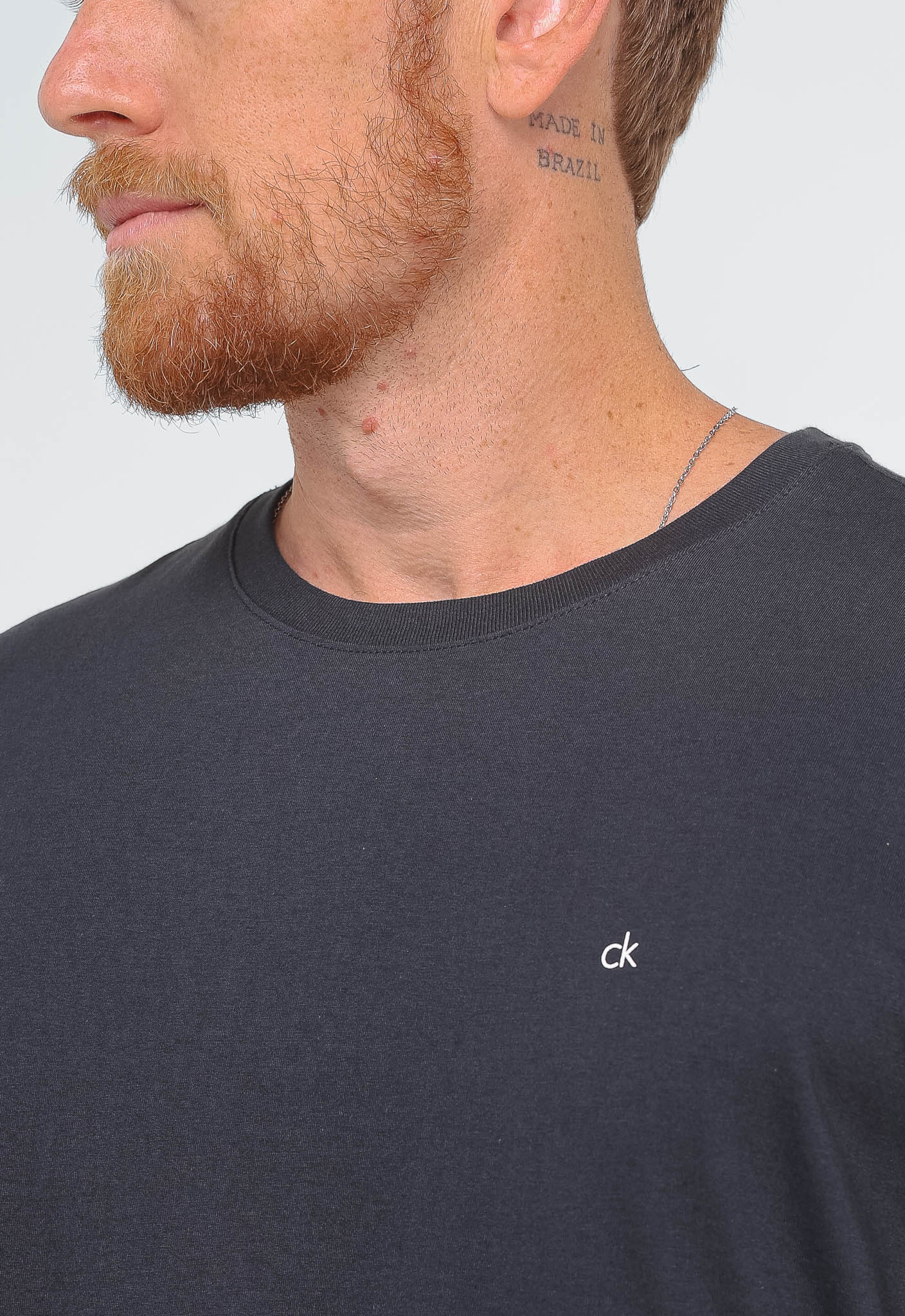 Camiseta Calvin Klein Logo Peito Ck Silkado