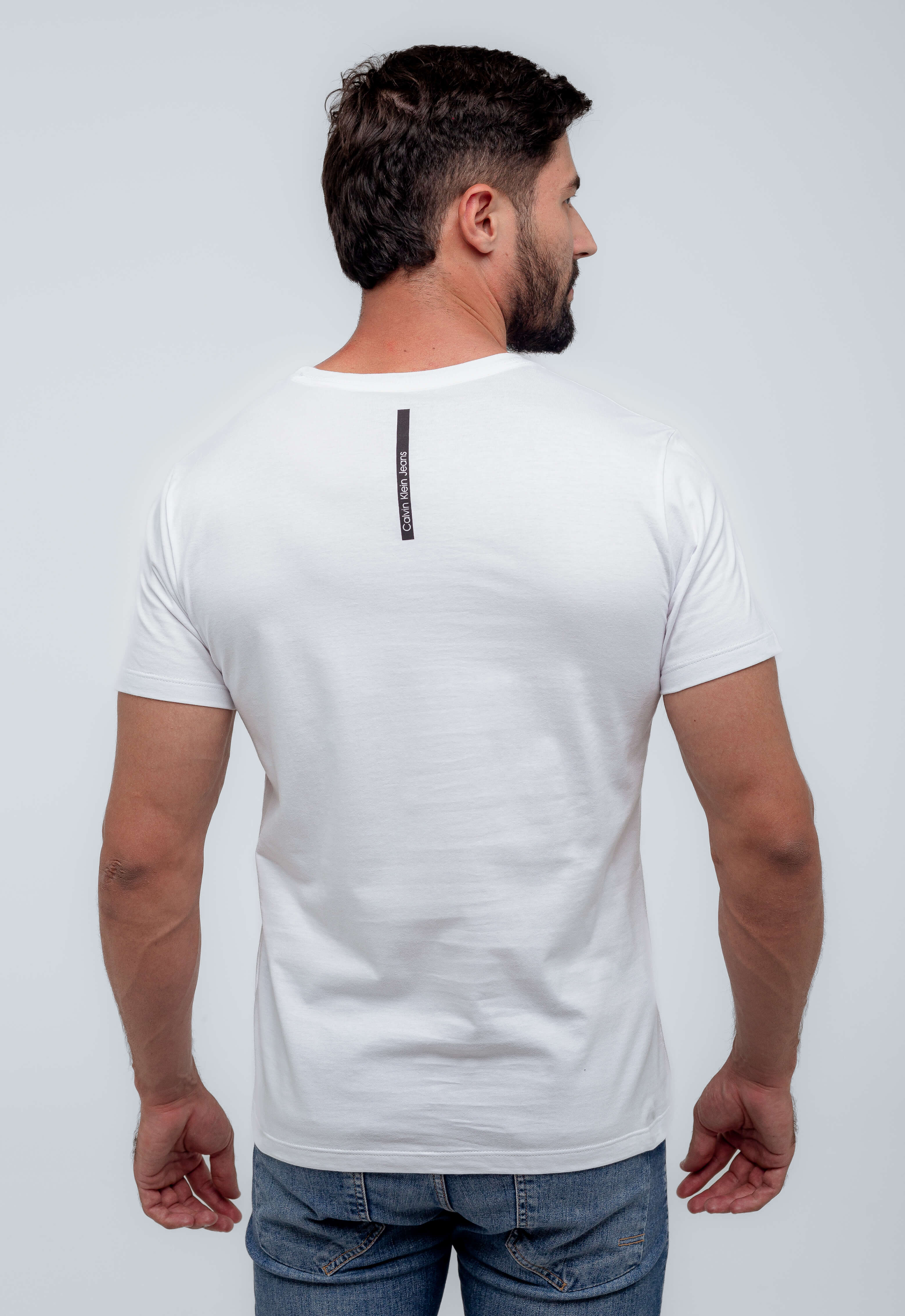 Camiseta Calvin Klein Jeans Logo Center