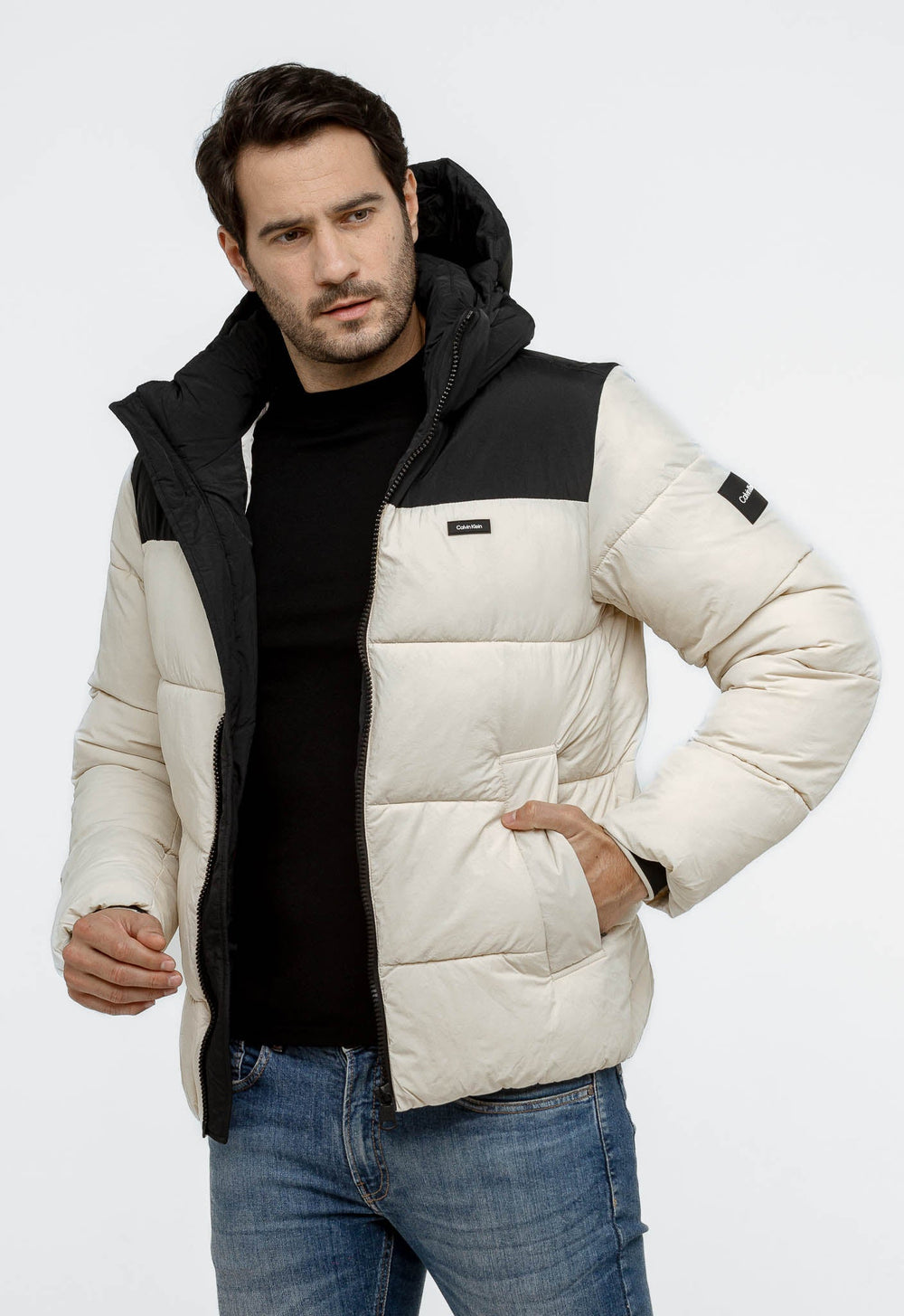 Jaqueta Calvin Klein Colorblock Matelassê C/ Capuz Removível - Henri Store