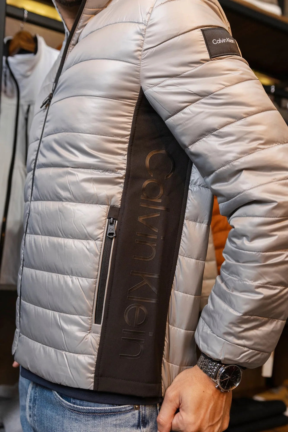 Jaqueta Calvin Klein Matelassê Logo Lateral - Henri Store