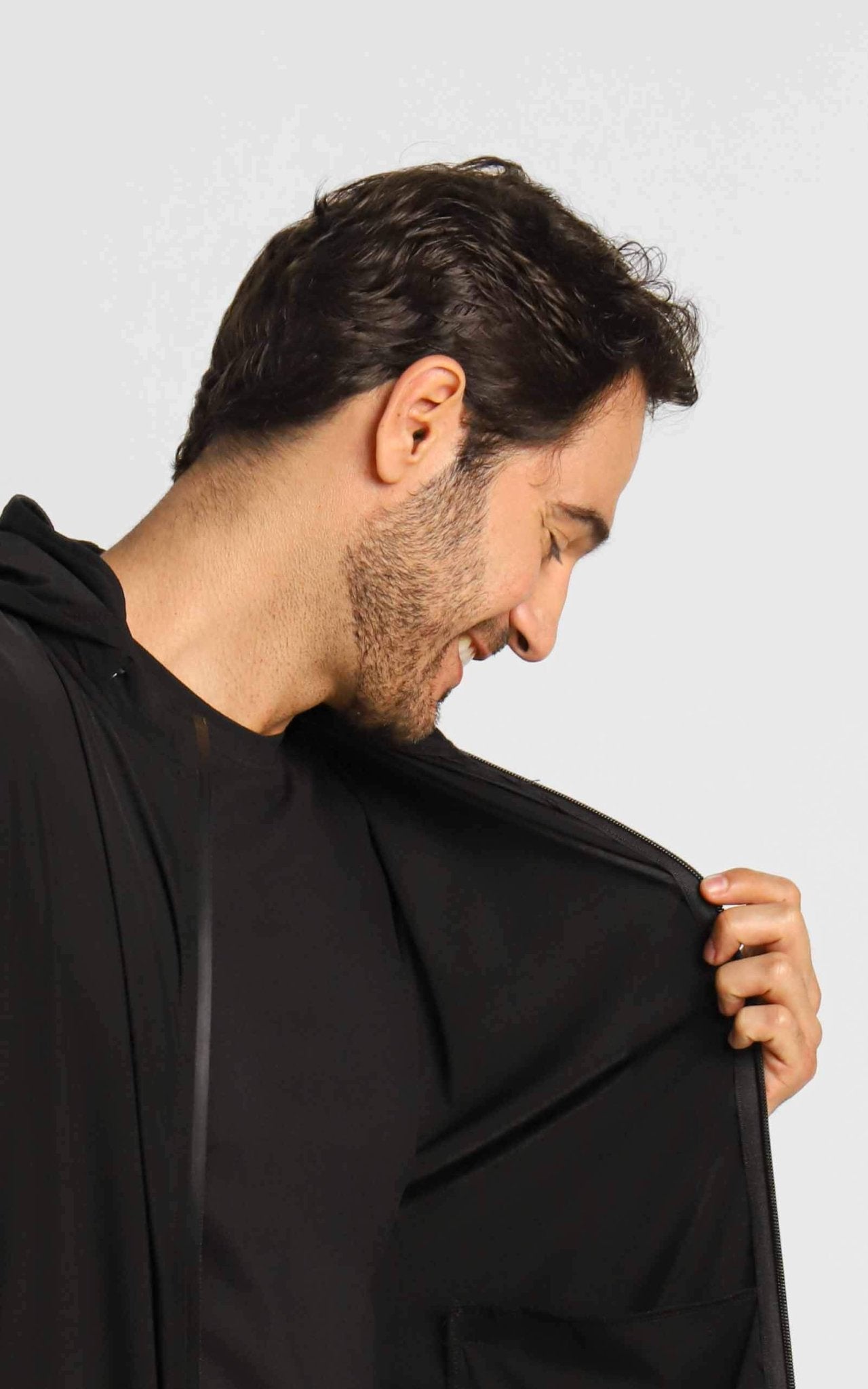 Jaqueta Dom Henrico Dry Fit Capuz Removível Preto - Live - Henri Store