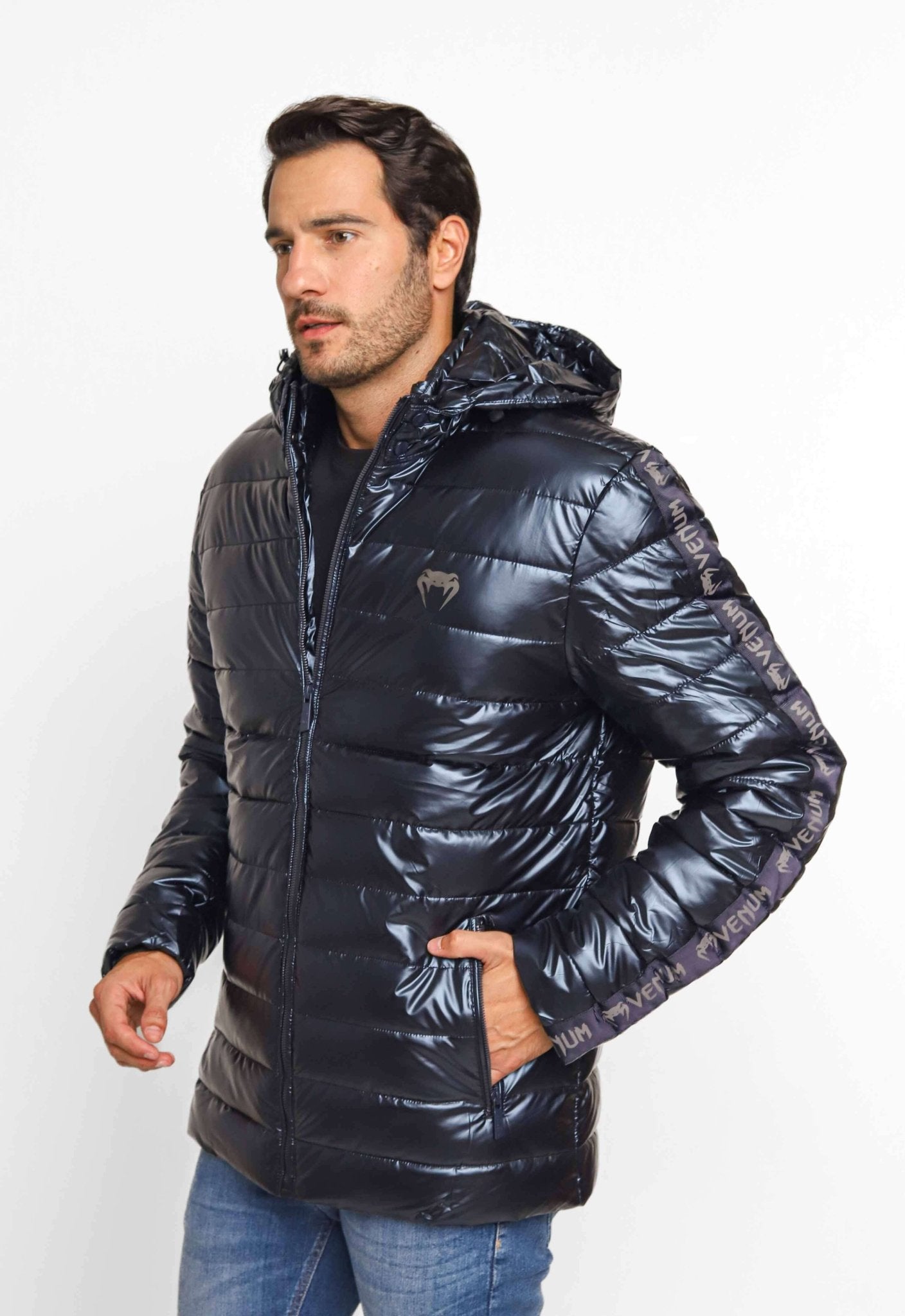 Jaqueta Venum Marinho Nylon Puffer Detalhe Lateral VNM228035 - Live - Henri Store