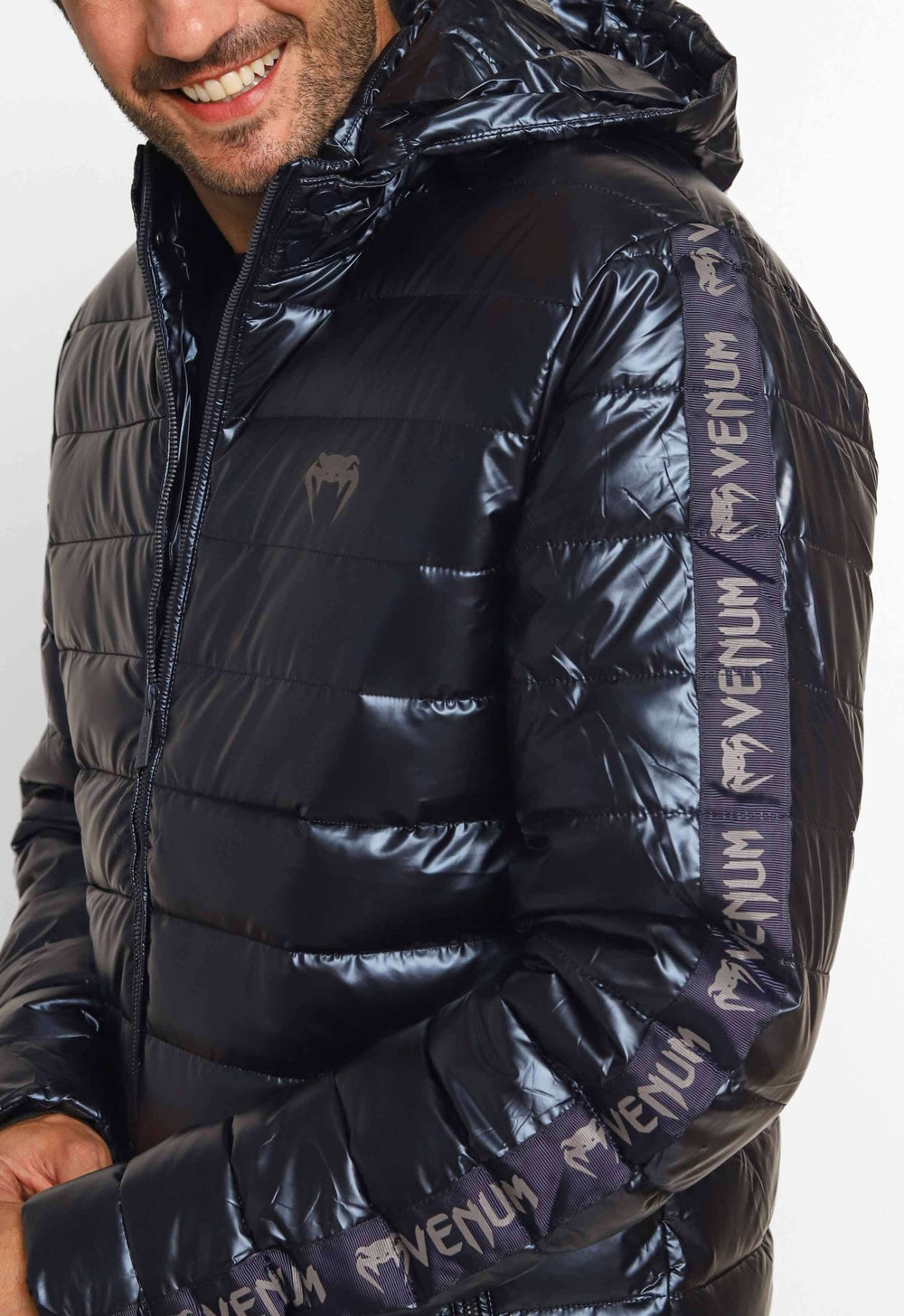 Jaqueta Venum Marinho Nylon Puffer Detalhe Lateral VNM228035 - Live - Henri Store