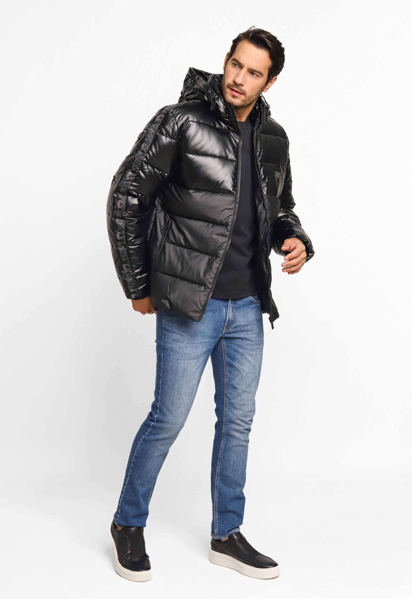 Jaqueta Venum Nylon Puffer Ziper Preta VNM228031 - Henri Store