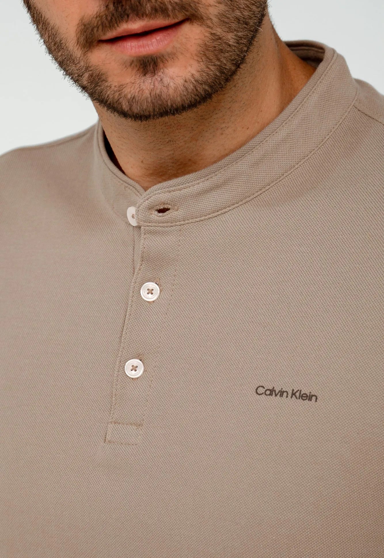 Manga Longa Calvin Klein Gola Portuguesa - Henri Store