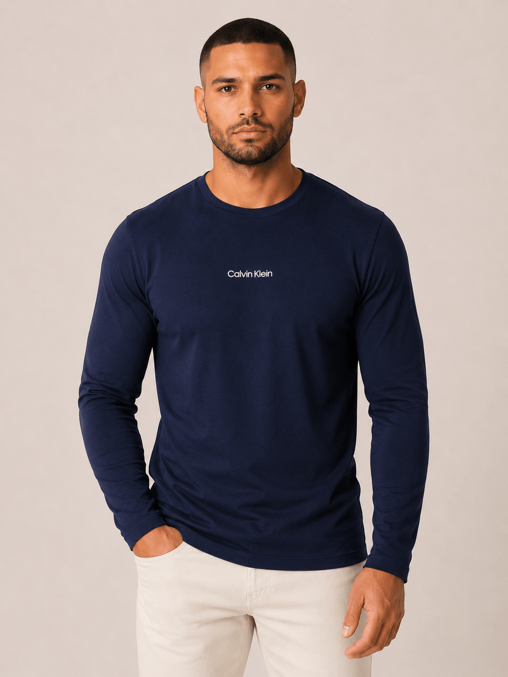 Manga Longa Calvin Klein Logo Central Flamê - Henri Store