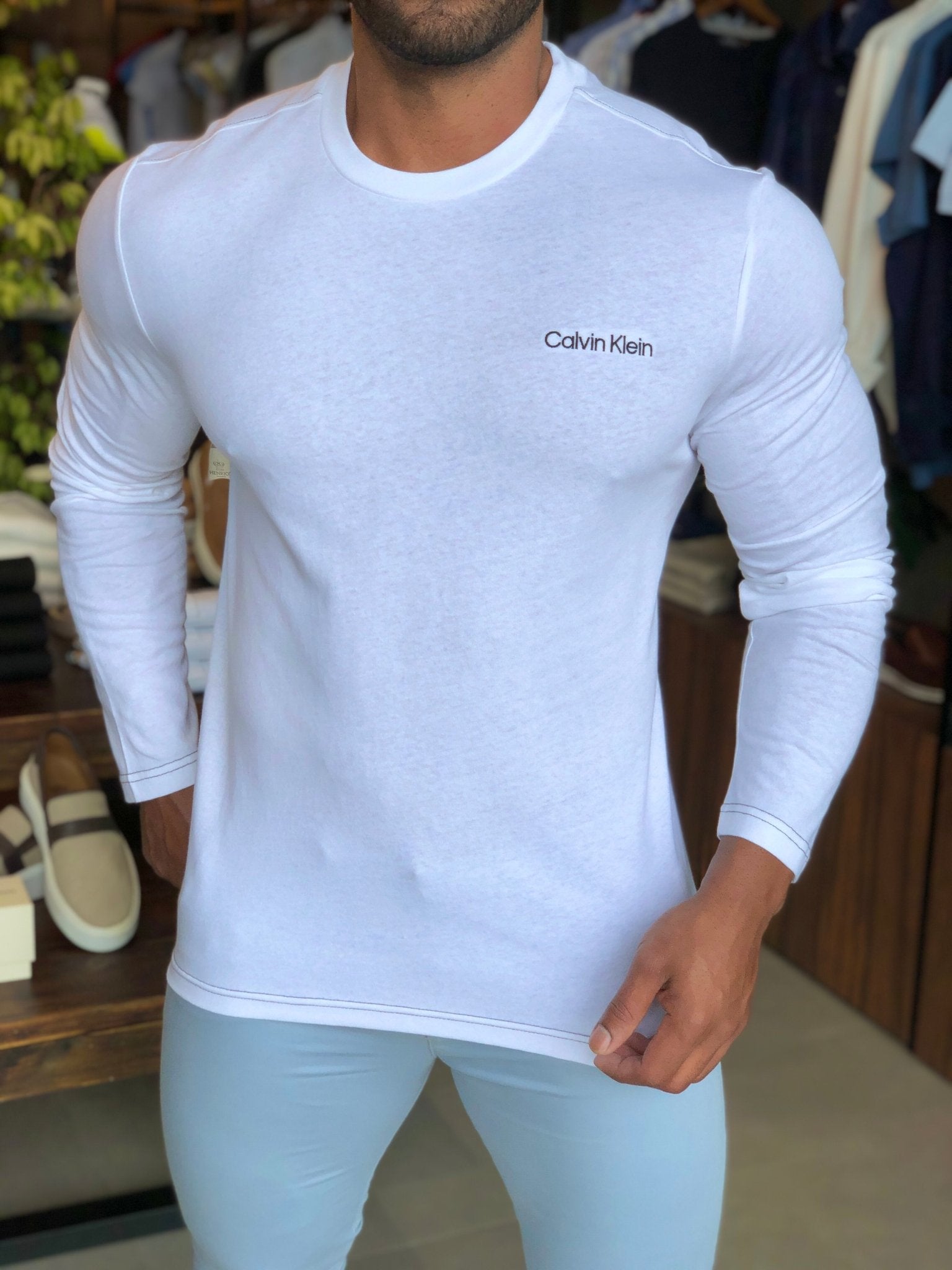 Manga Longa Calvin Klein Logo Peito - Live - Henri Store