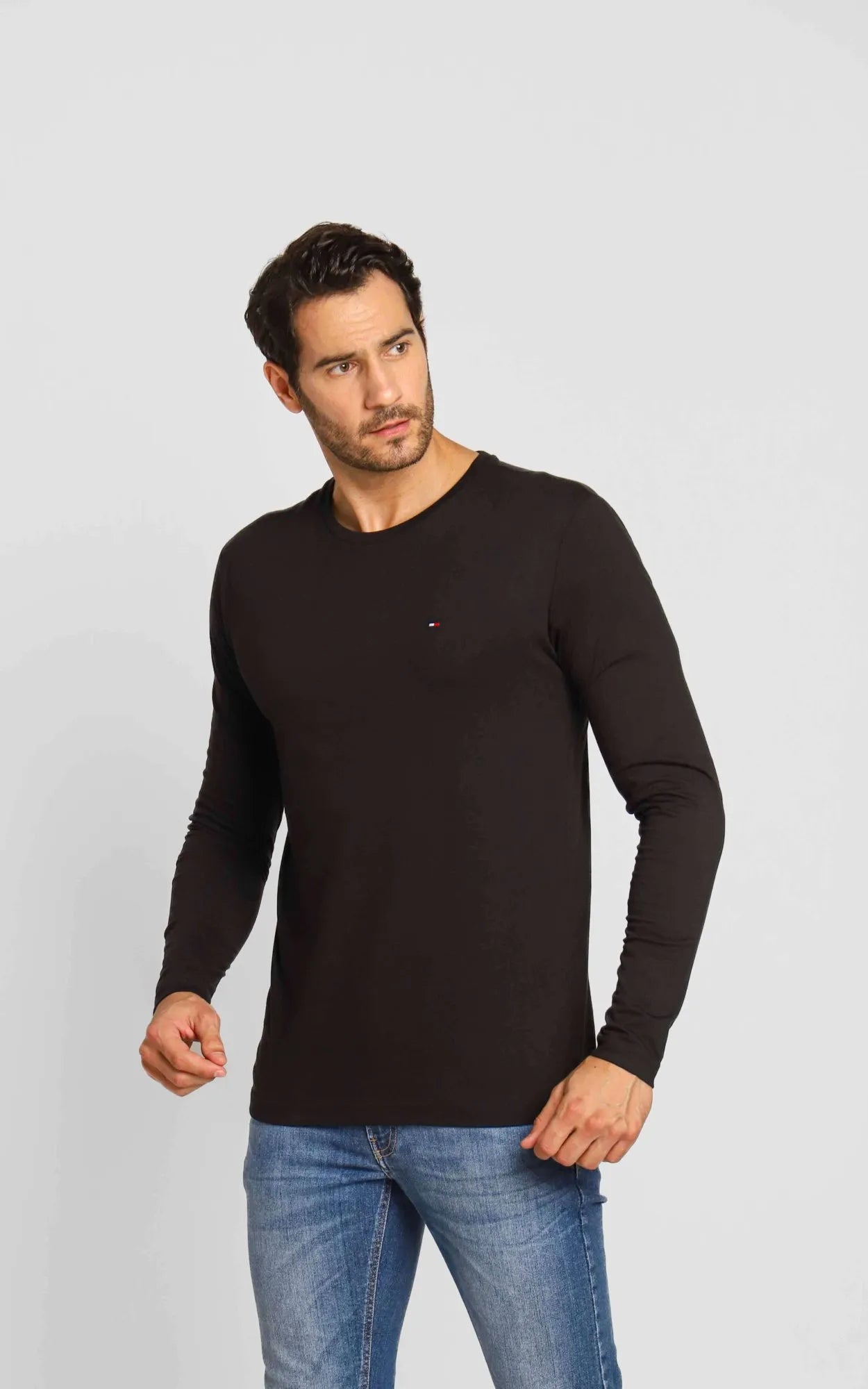 Manga Longa Tommy Hilfiger Basica Preto - Henri Store
