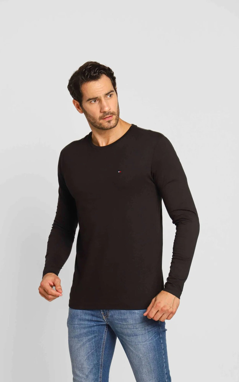 Manga Longa Tommy Hilfiger Basica Preto - Henri Store
