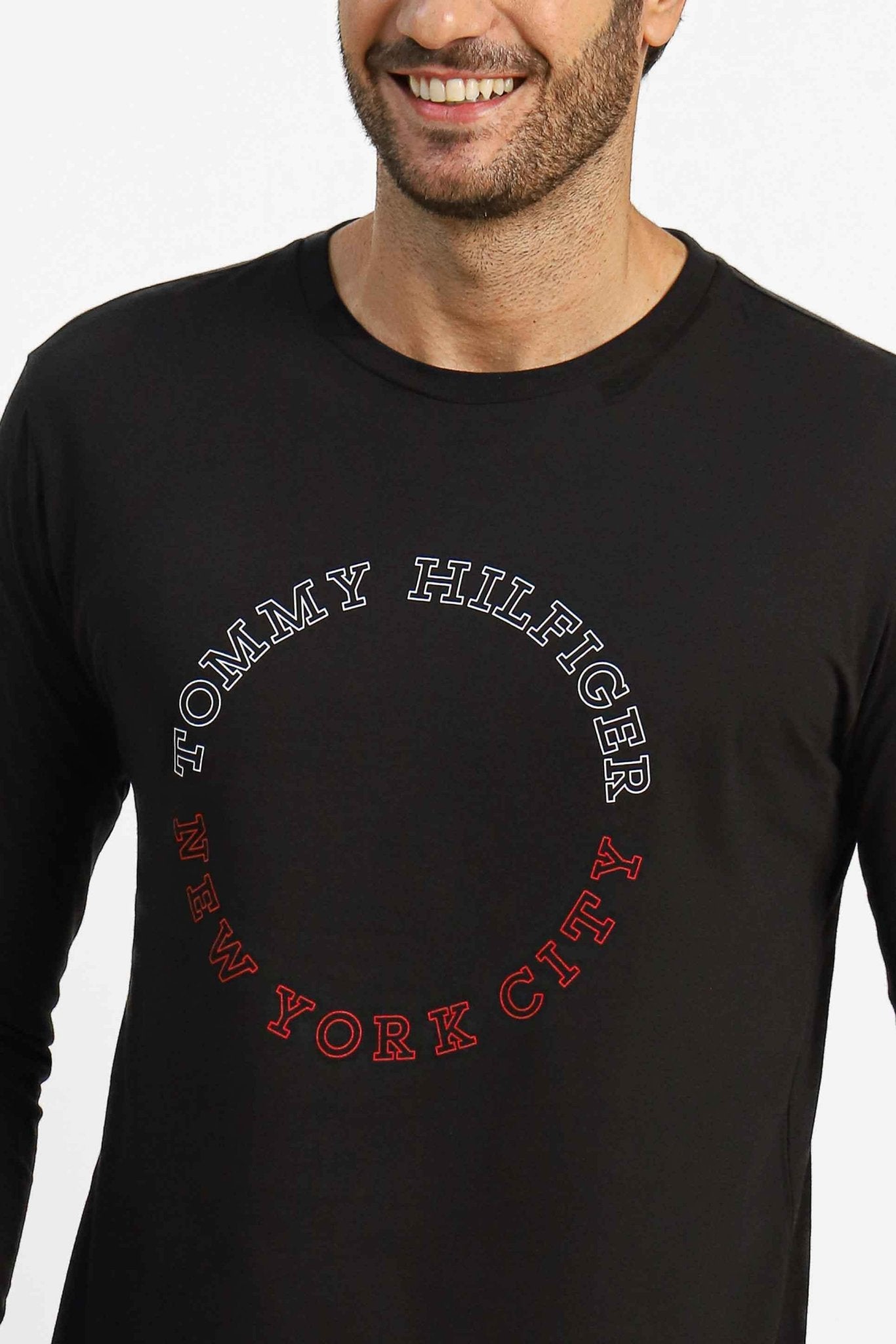 Manga Longa Tommy Hilfiger Monotype Preto - Henri Store
