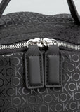 Mochila Calvin Klein Monograma Frontal Preto - Henri Store