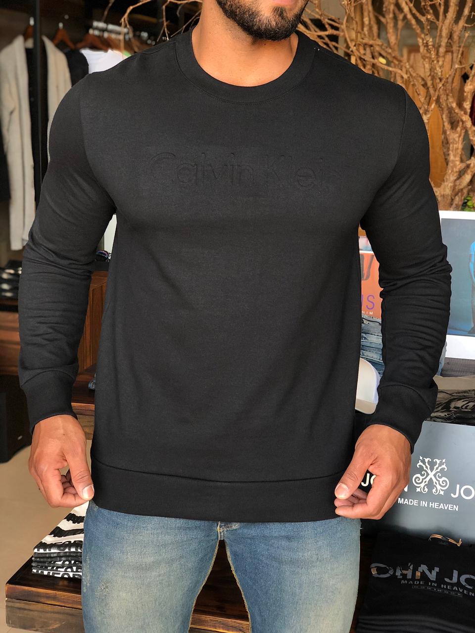 Moletom Calvin Klein Alto Relevo Preto - Henri Store