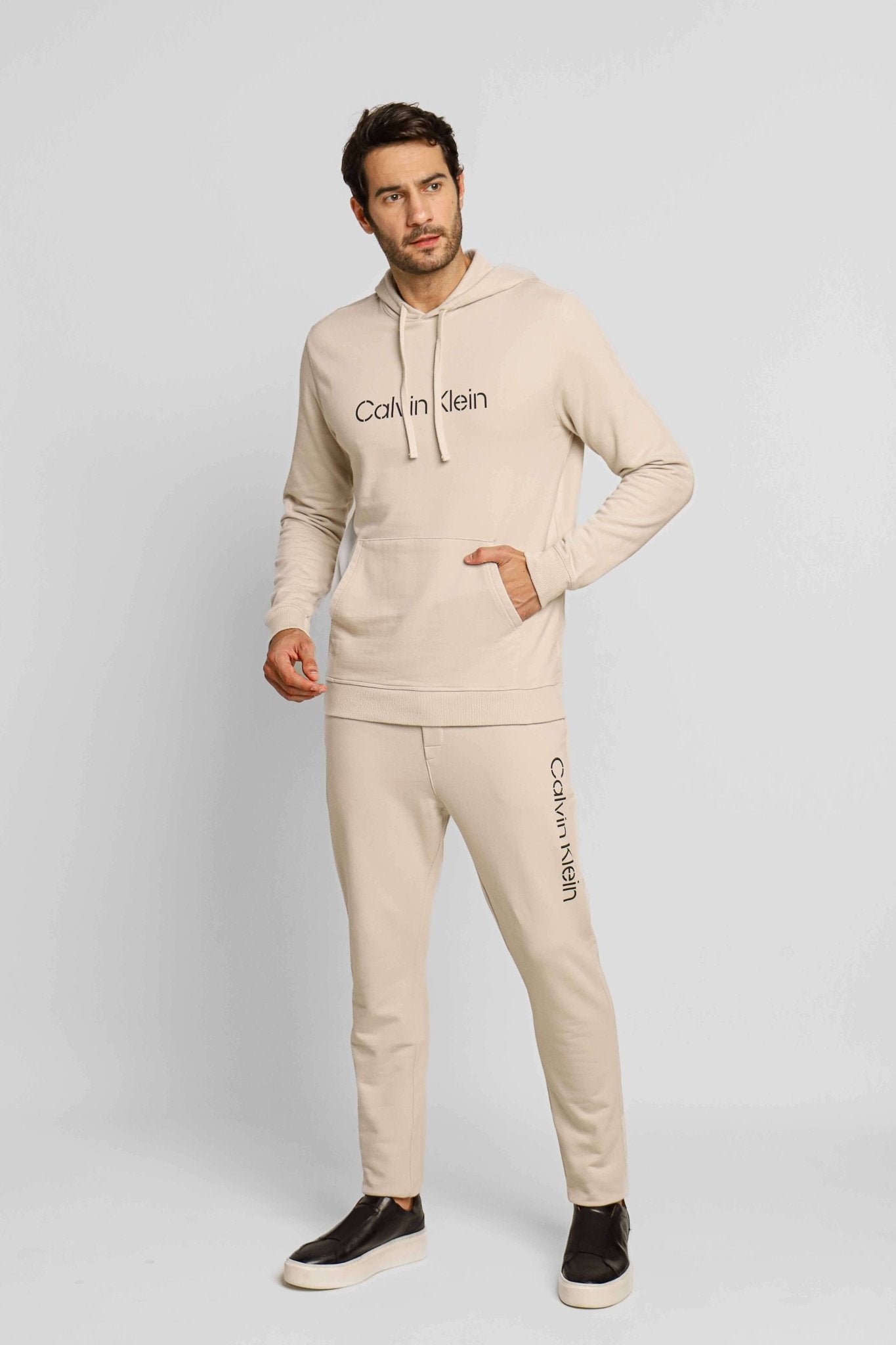 Moletom Calvin Klein Logo Central Cáqui - Henri Store