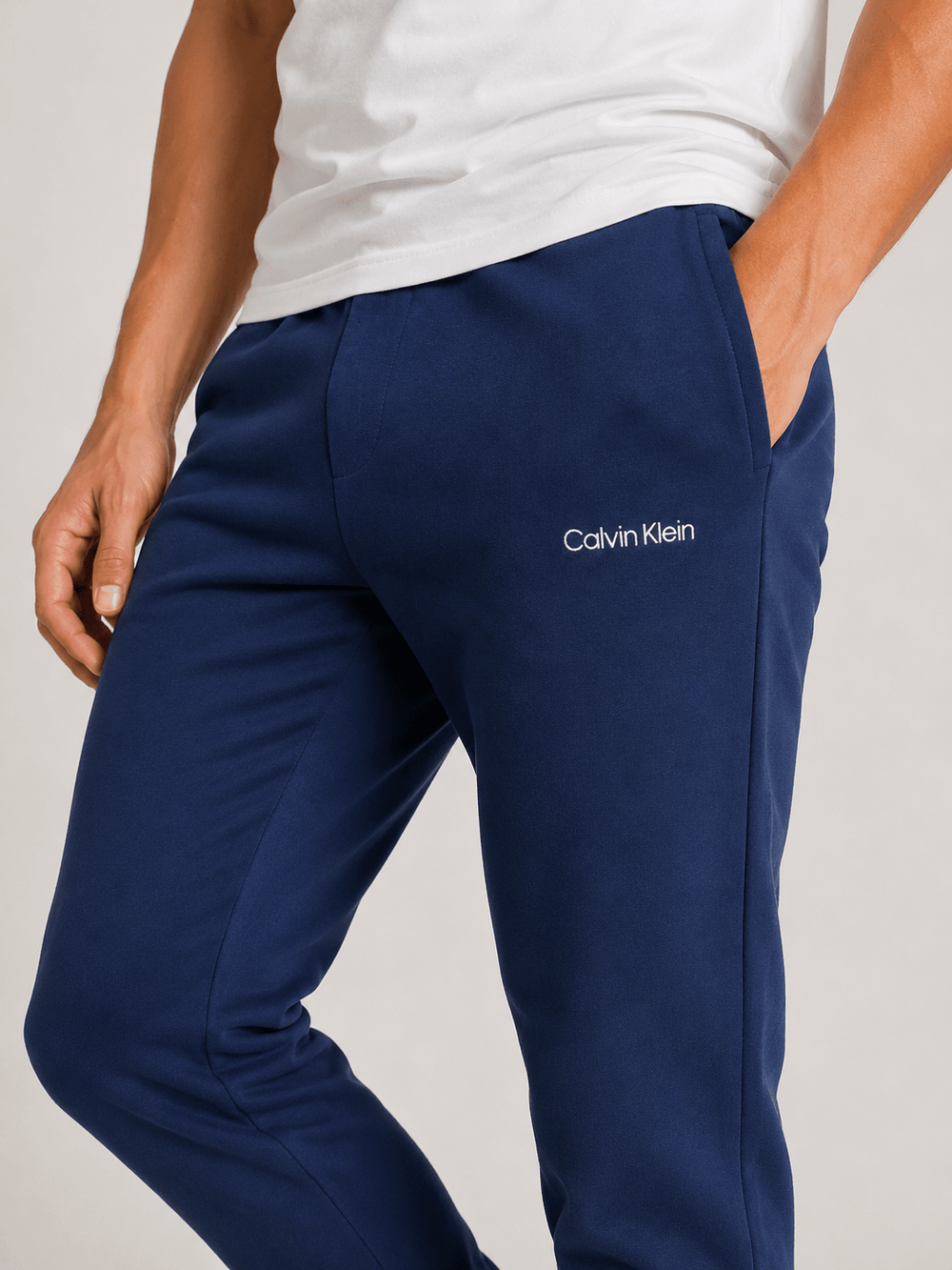 Moletom Calvin Klein Marinho - Henri Store