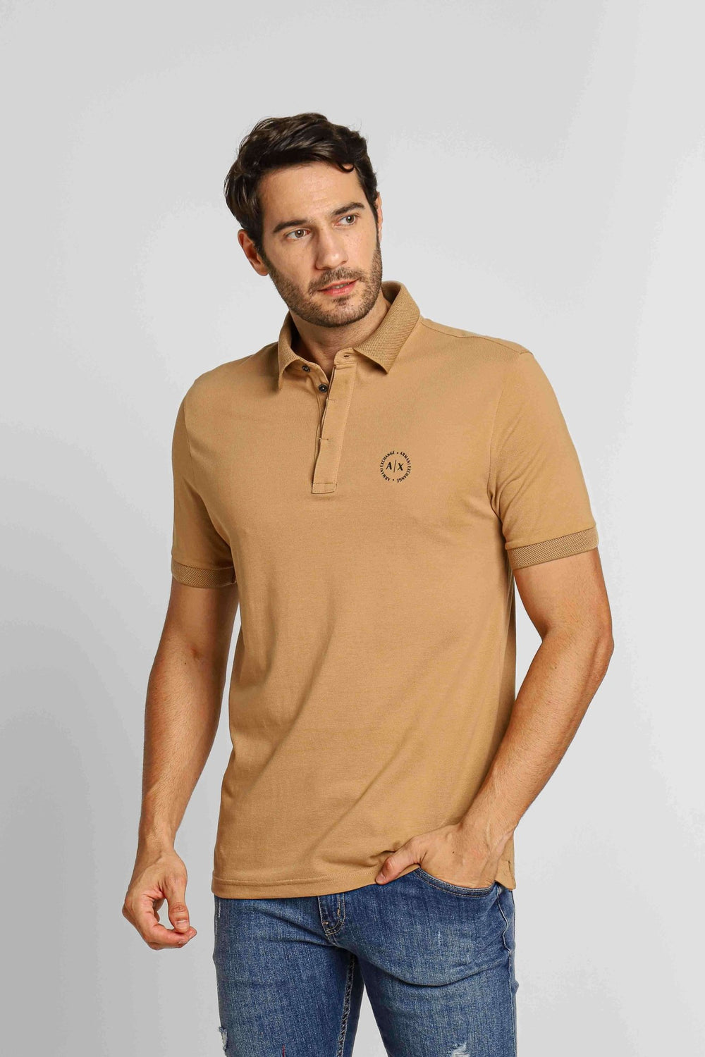 Polo Armani Exchange Logo Circular Peito Ocre - Henri Store
