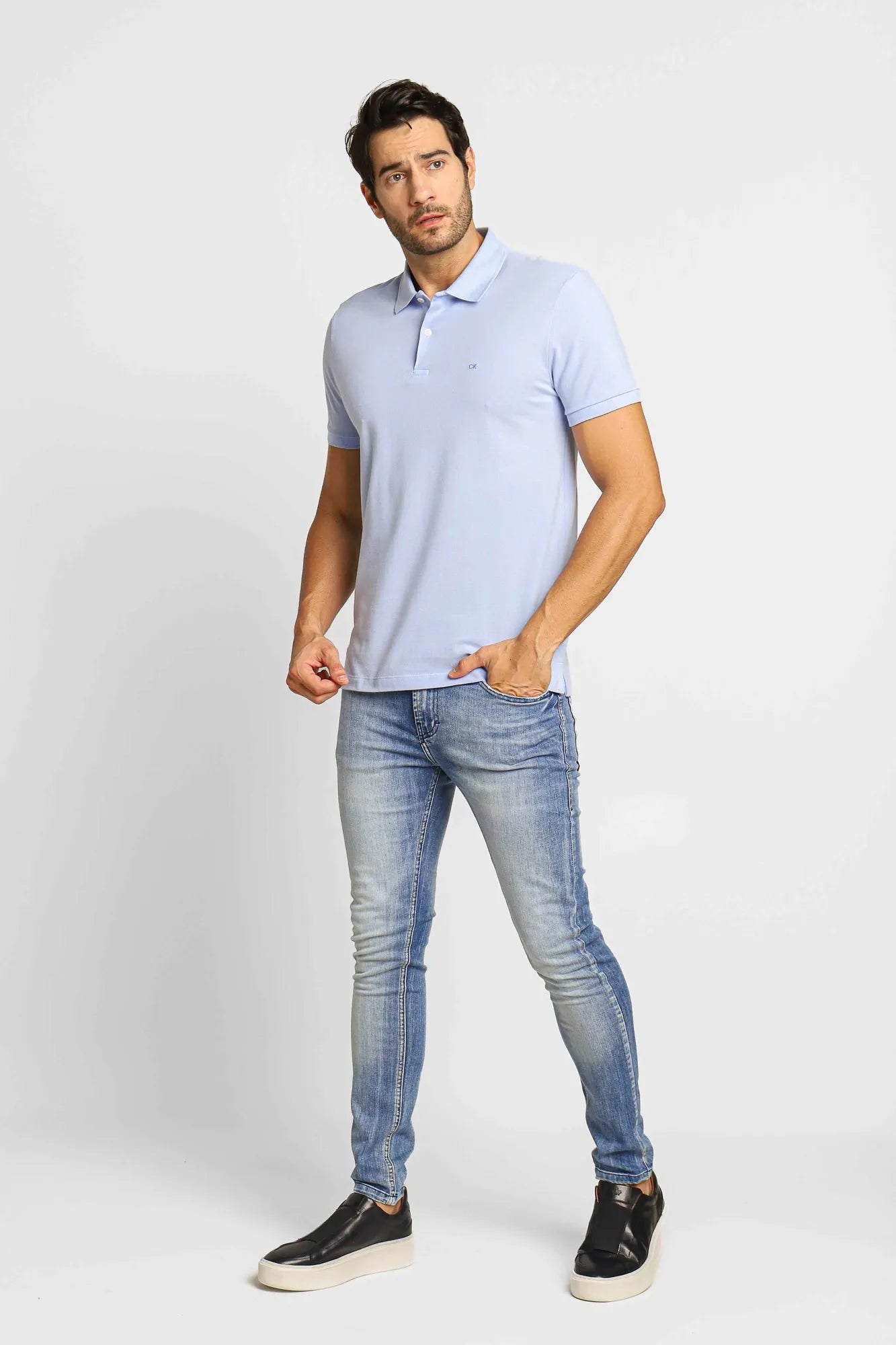 Polo Calvin Klein Regular Fit Sustainable Azul Claro - Henri Store
