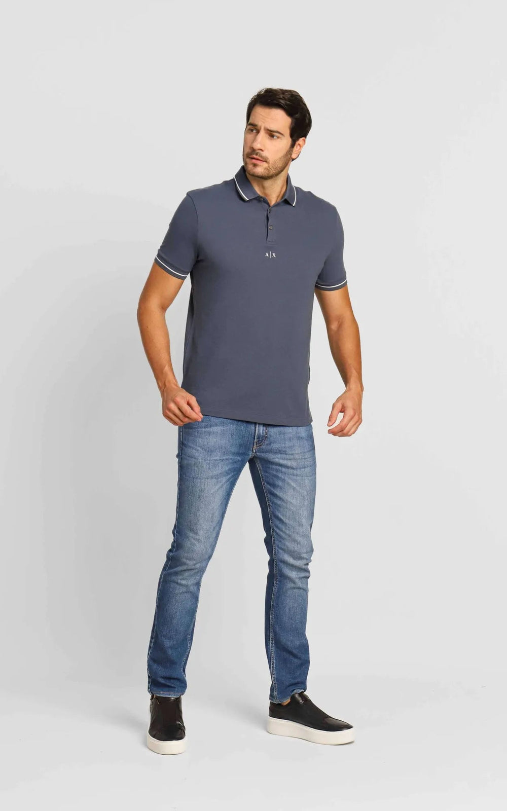 Polo Masculina Armani Exchange com Friso na Gola Azul Índigo - Henri Store