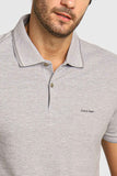 Polo Masculina Regular Básica Calvin Klein Cinza com Dois Frisos na Gola - Henri Store
