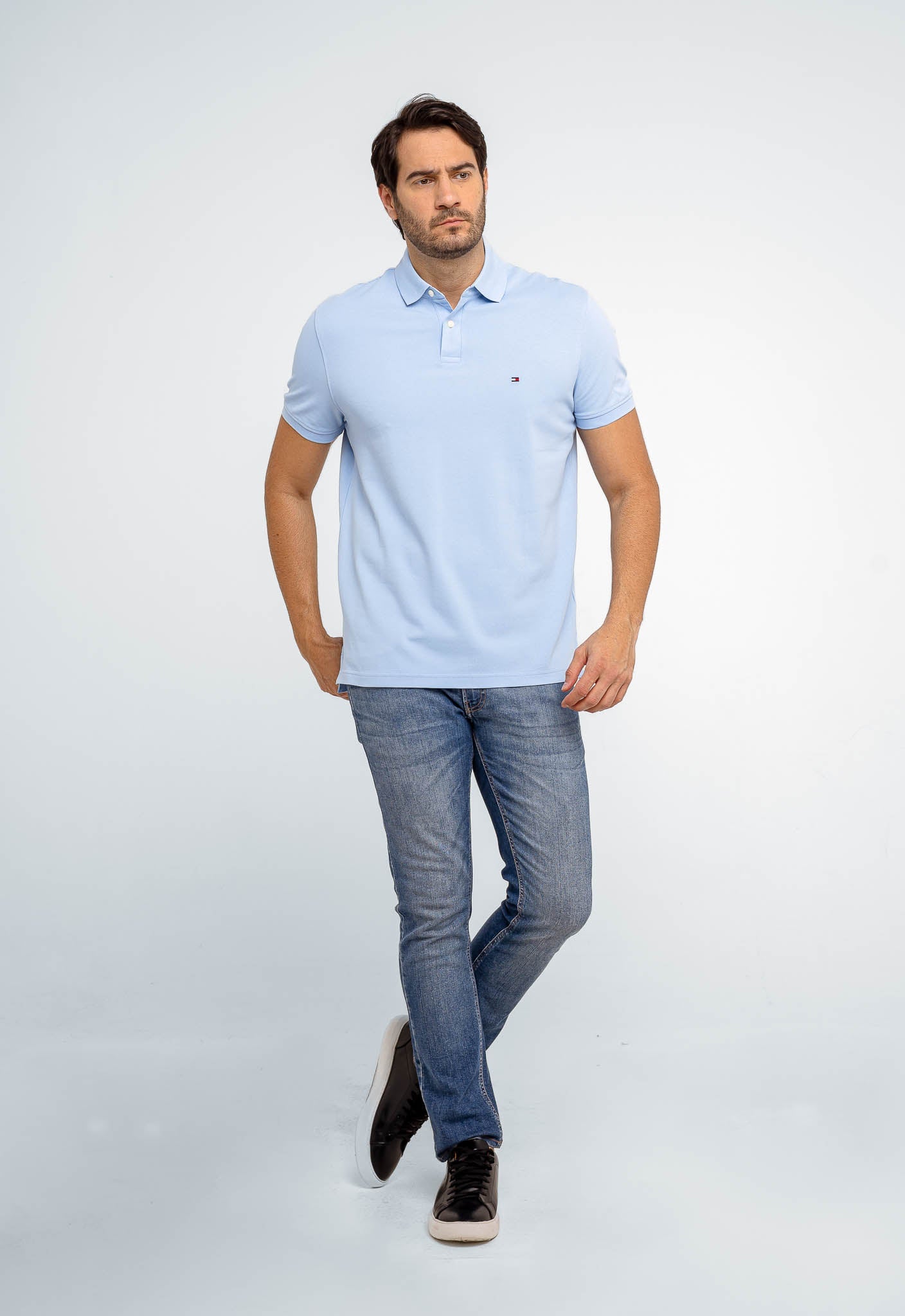 Polo Masculina Regular Fit Tommy Hilfiger Azul Claro - Henri Store