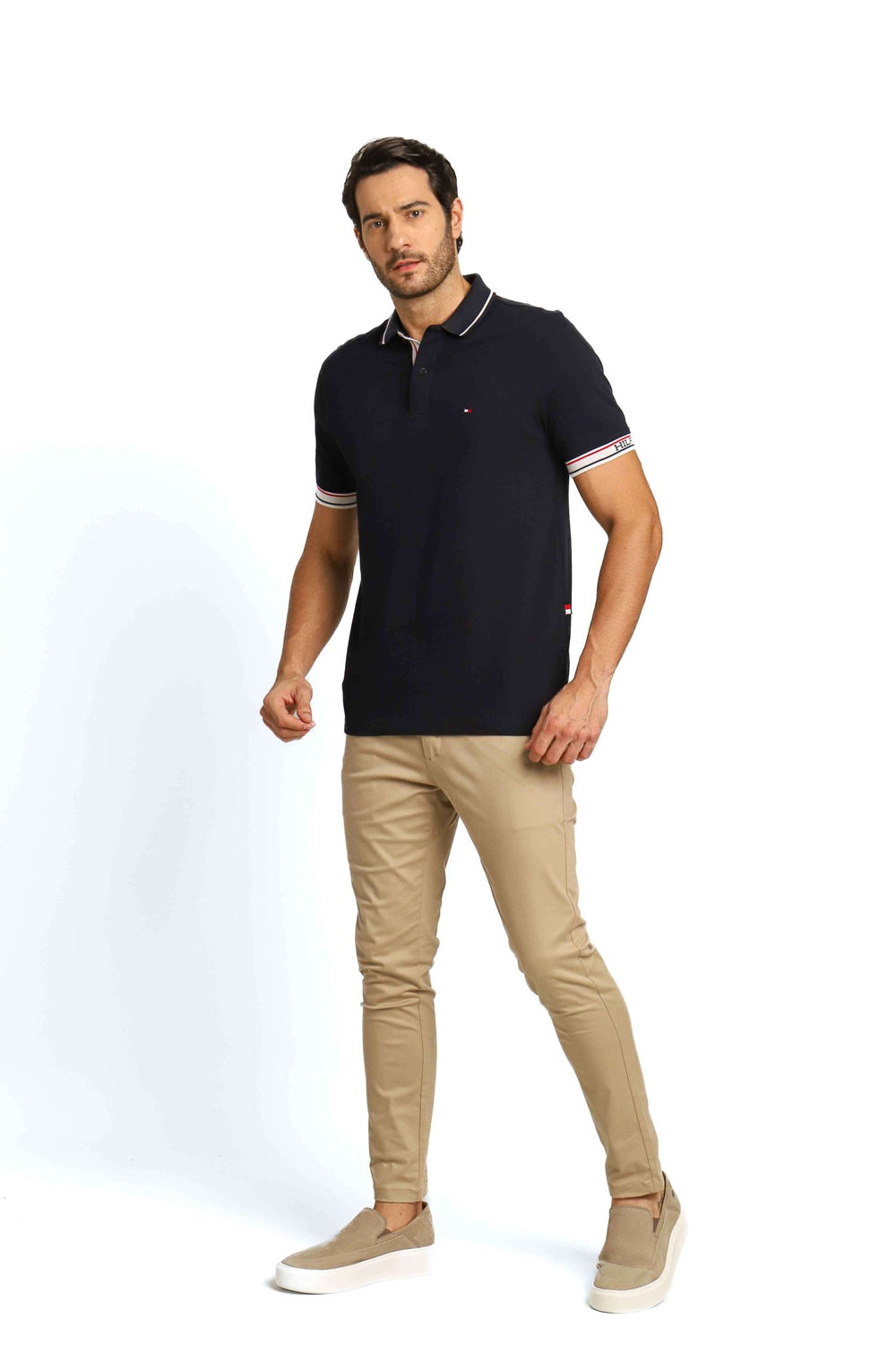 Polo Masculina Regular Fit Tommy Hilfiger com Logo no Punho Marinho - Henri Store