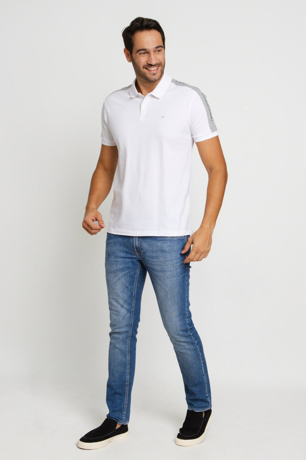 Polo Masculina Slim Fit Calvin Klein com Logo no Ombro - Henri Store