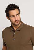 Polo Masculina Slim Fit Calvin Klein com Logo Termocolante CK no Peito Marrom - Henri Store