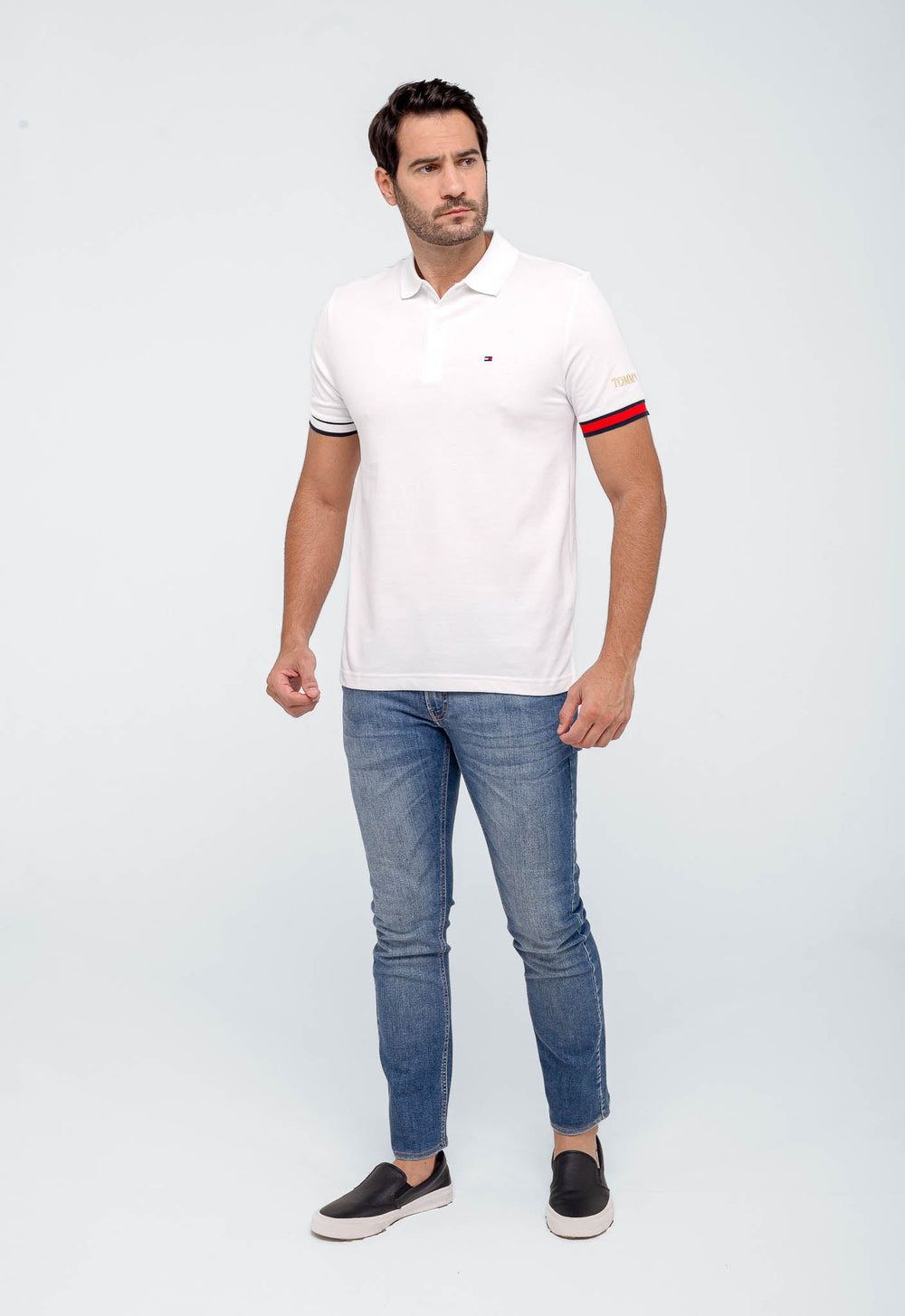 Polo Masculina Tommy Hilfiger com Logo Bordado no Braço - Henri Store
