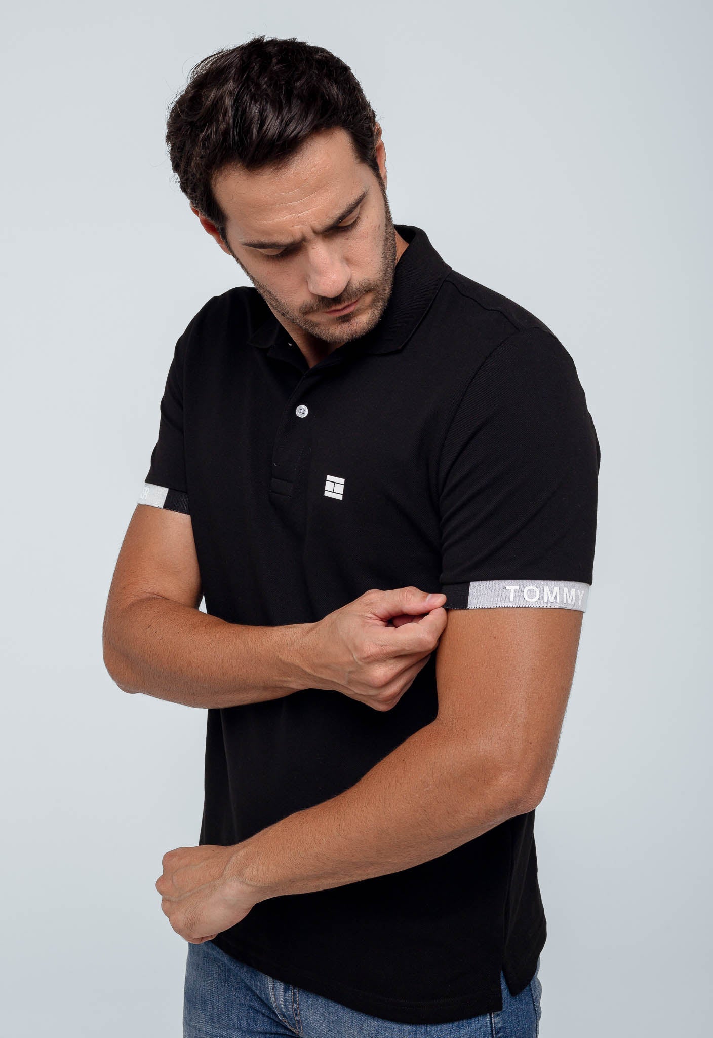 Polo Masculina Tommy Hilfiger Logo Manga - Henri Store