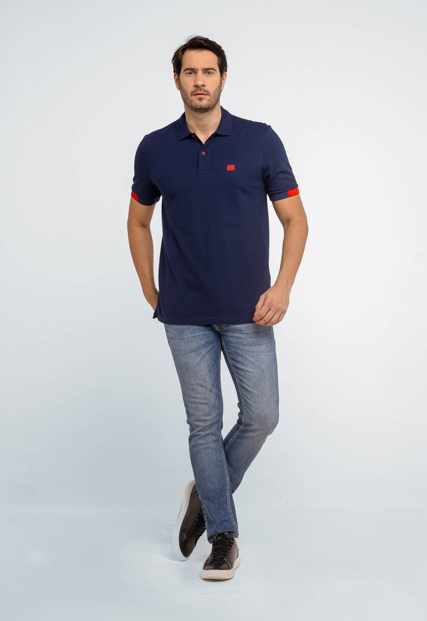 Polo Masculina Tommy Hilfiger Logo Manga - Henri Store