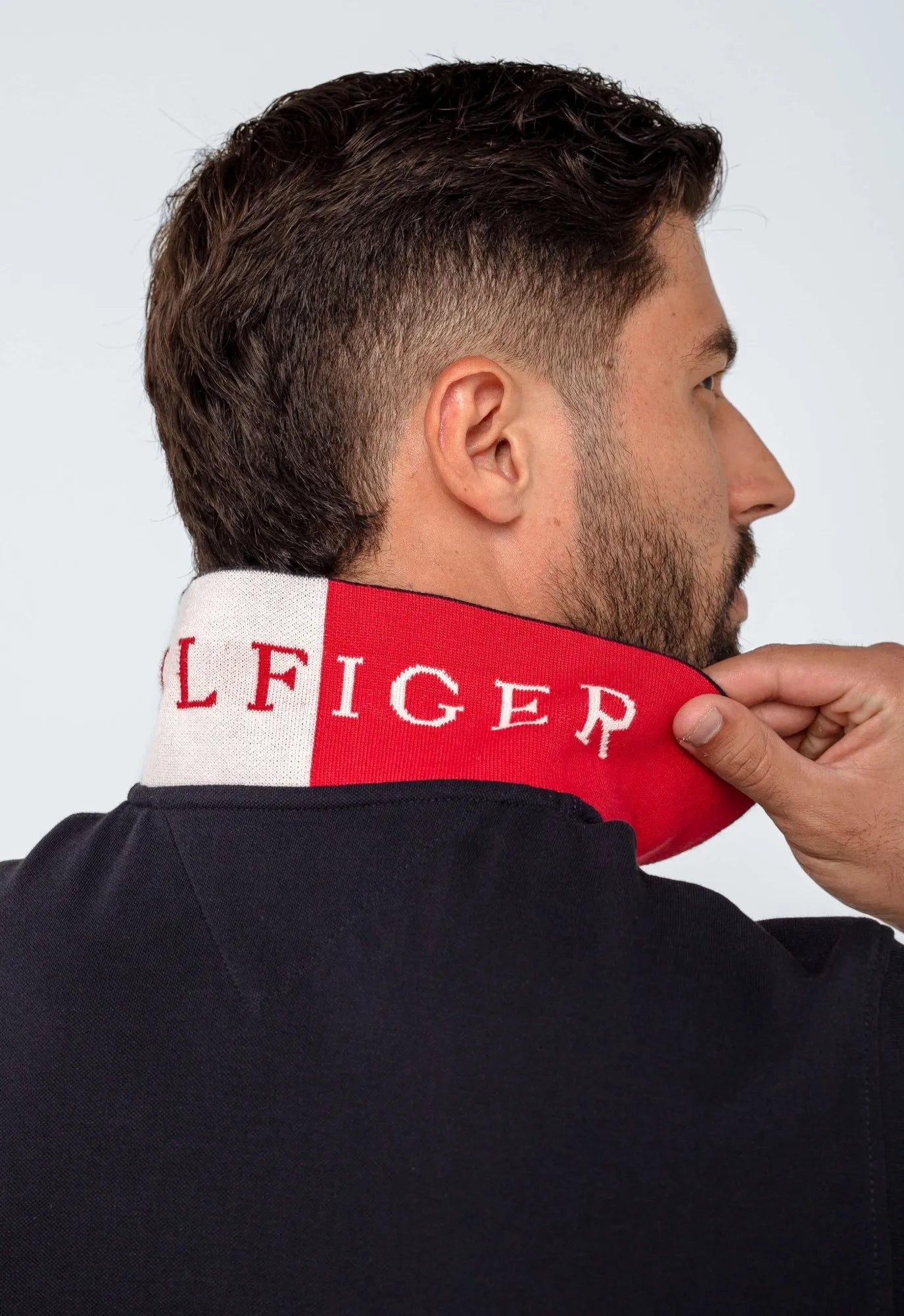 Polo Masculina Tommy Hilfiger Regular Fit Under Collar Marinho - Henri Store
