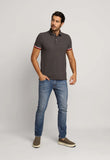 Polo Masculina Regular Fit Tommy Hilfiger com Retilínea no Punho