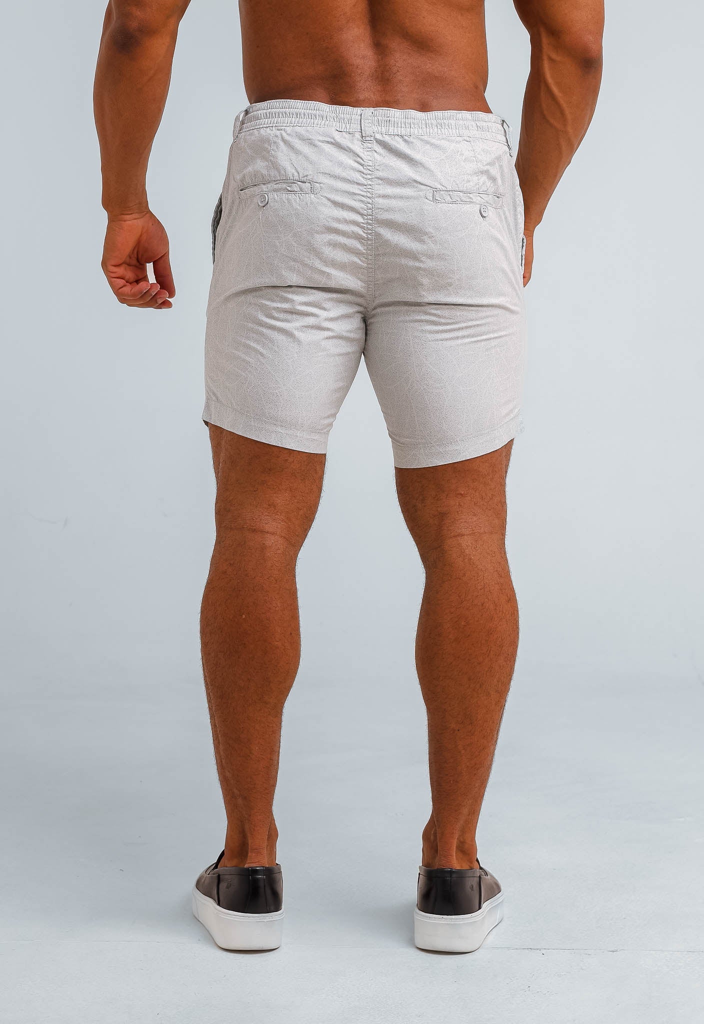 Short Dom Henrico Estampado Cinza Claro - Henri Store