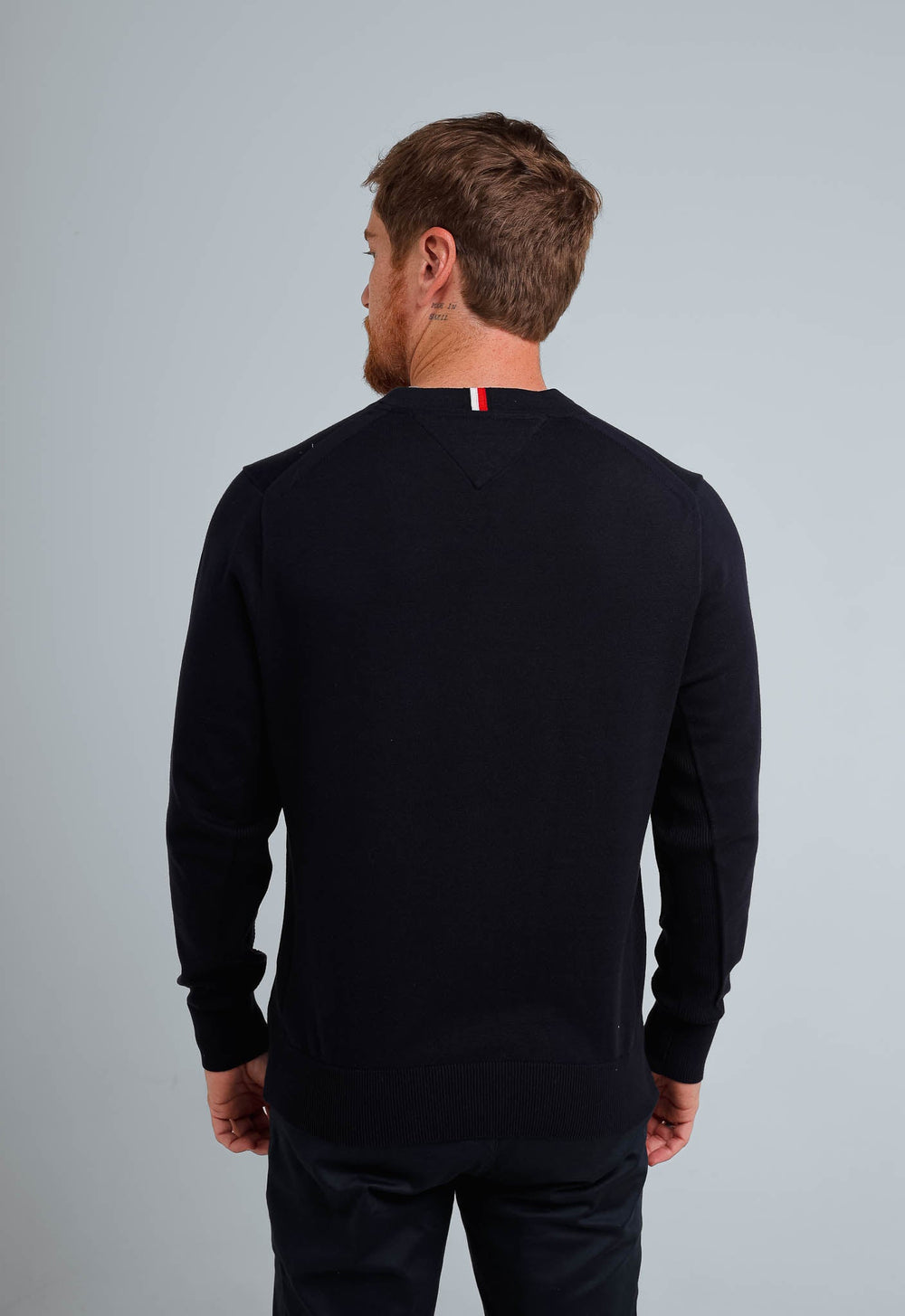 Suéter Tommy Hilfiger Marinho c/ Escrita - Henri Store