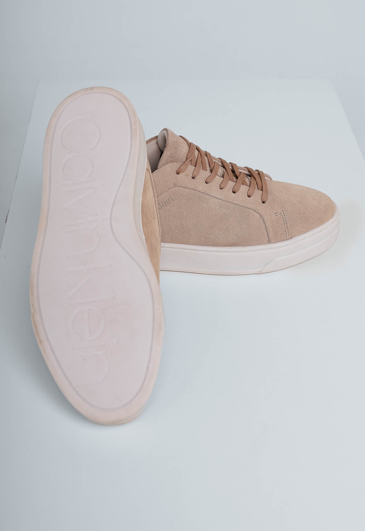 Tenis Calvin Klein Camurça Caqui Claro - Henri Store