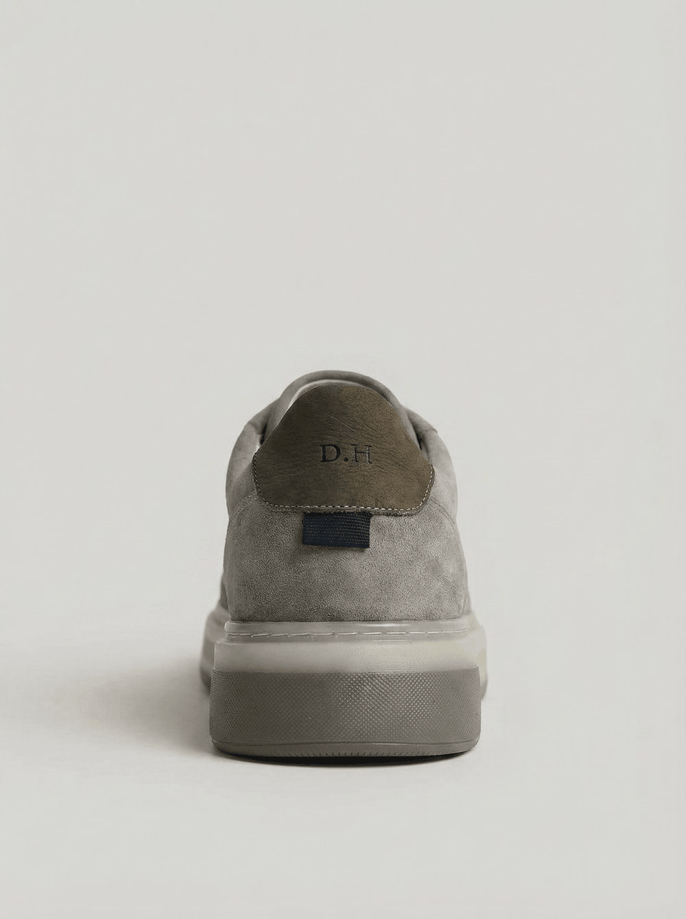 Tênis Dom Henrico Velvet em Camurça - Henri Store