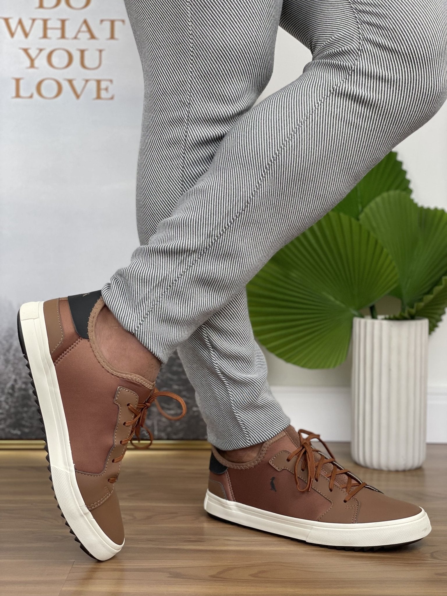 Tênis Reserva RSV188 Neo Chocolate - Henri Store